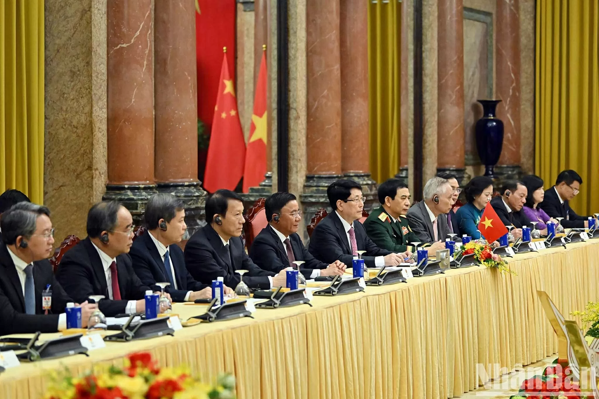 President Luong Cuong and Geneal Secretary, President of China Xi Jinping hold talks