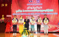Lao, Cambodian students celebrate traditional New Year festivals in Vinh Long