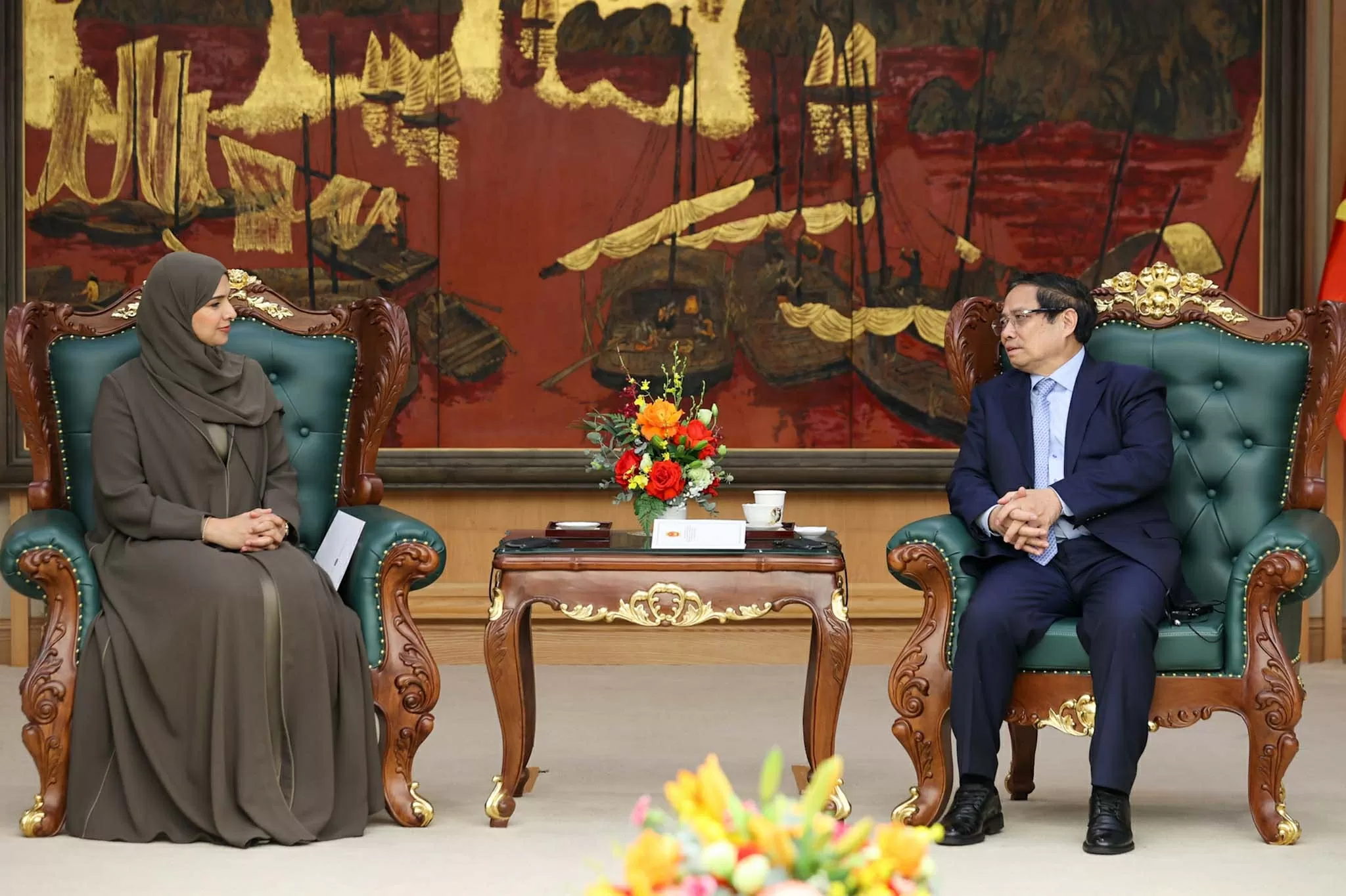 4th P4G Summit: PM Pham Minh Chinh receives Minister of Climate Change and Environment of the UAE