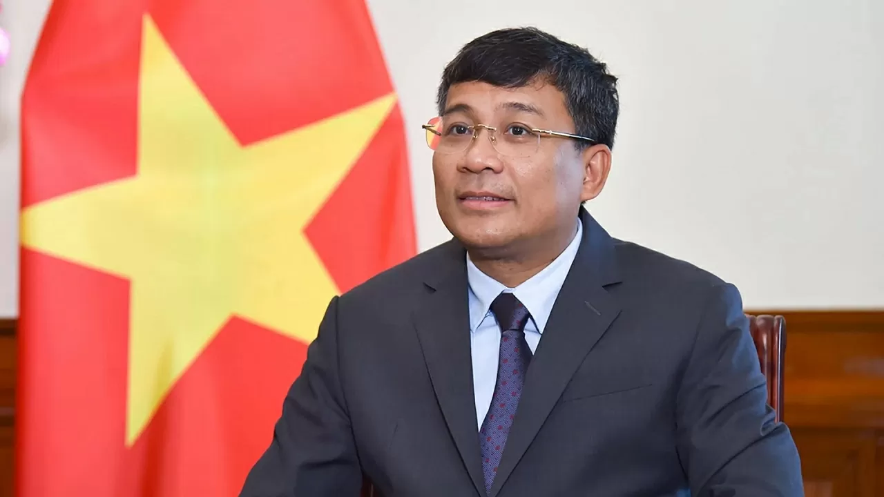Top Chinese leader Xi Jinping’s state visit to Vietnam carries historical significance and is a great success: Standing Deputy FM Top Chinese leader Xi Jinping’s state visit to Vietnam carries historical significance and is a great success: Standing Deputy FM