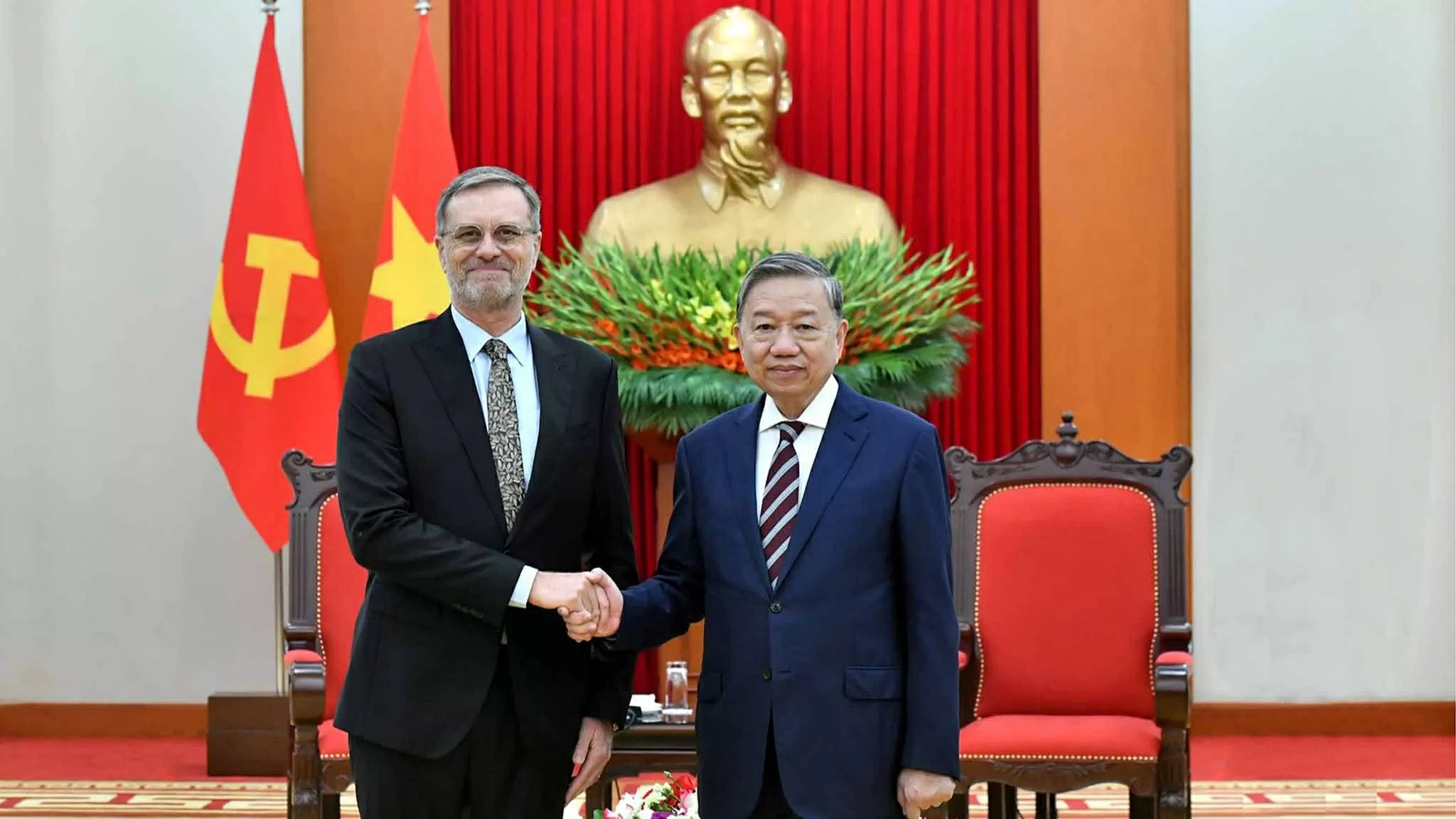 General Secretary To Lam receives French Ambassador, urging France to further bolster Vietnam – EU ties