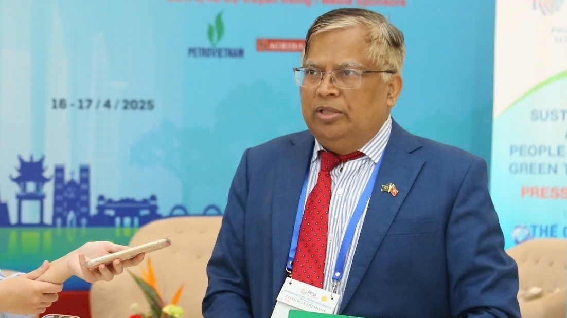 Vietnam has all conditions to become a model for green transition: Bangladeshi Ambassador
