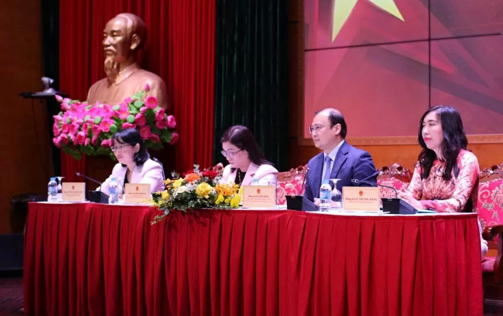 Press conference announces events commemorating the 50th anniversary of liberation and reunification