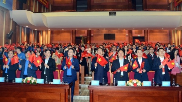 Vietnam – China friendship youth meeting concludes in Ha Long city