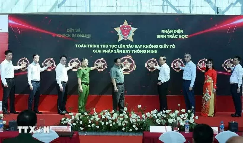PM Pham Minh Chinh attends the inauguration ceremony of Tan Son Nhat airport's T3 terminal