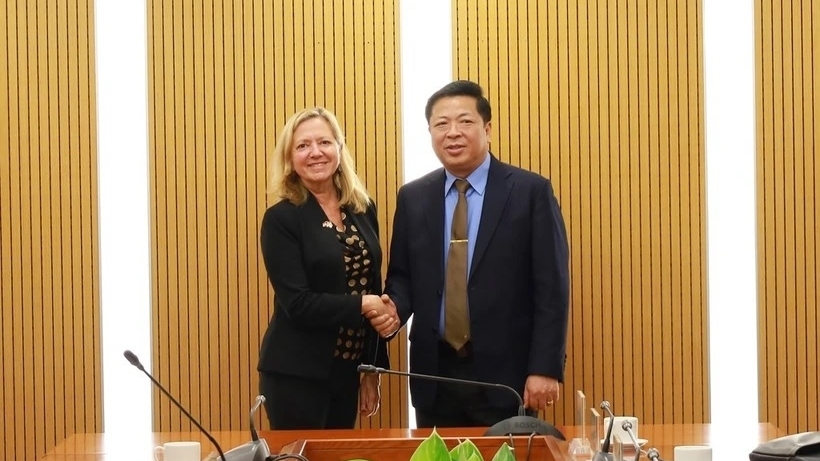 World Bank affirms interest in infrastructure development in Vietnam: Minister of Construction