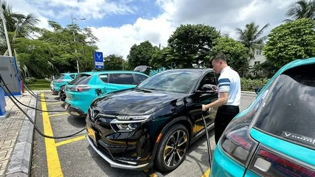 Vietnam needs about 350,000 EV charging stations to meet rising demand