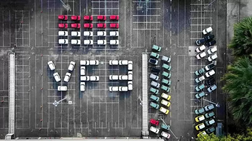 VinFast delivers 400 e-vehicles to Indonesian dealers, consumers VinFast delivers 400 e-vehicles to Indonesian dealers, consumers