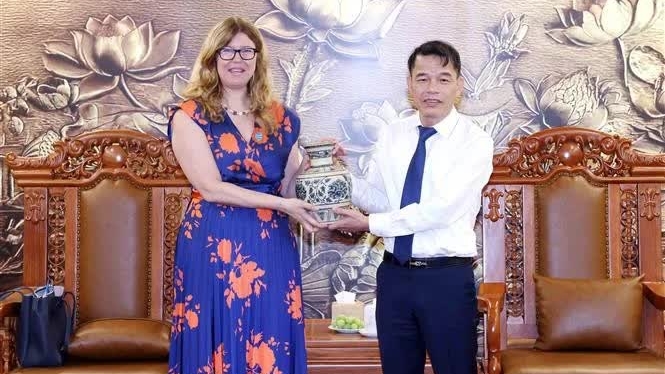 Party commission, UNICEF enhance cooperation in child care