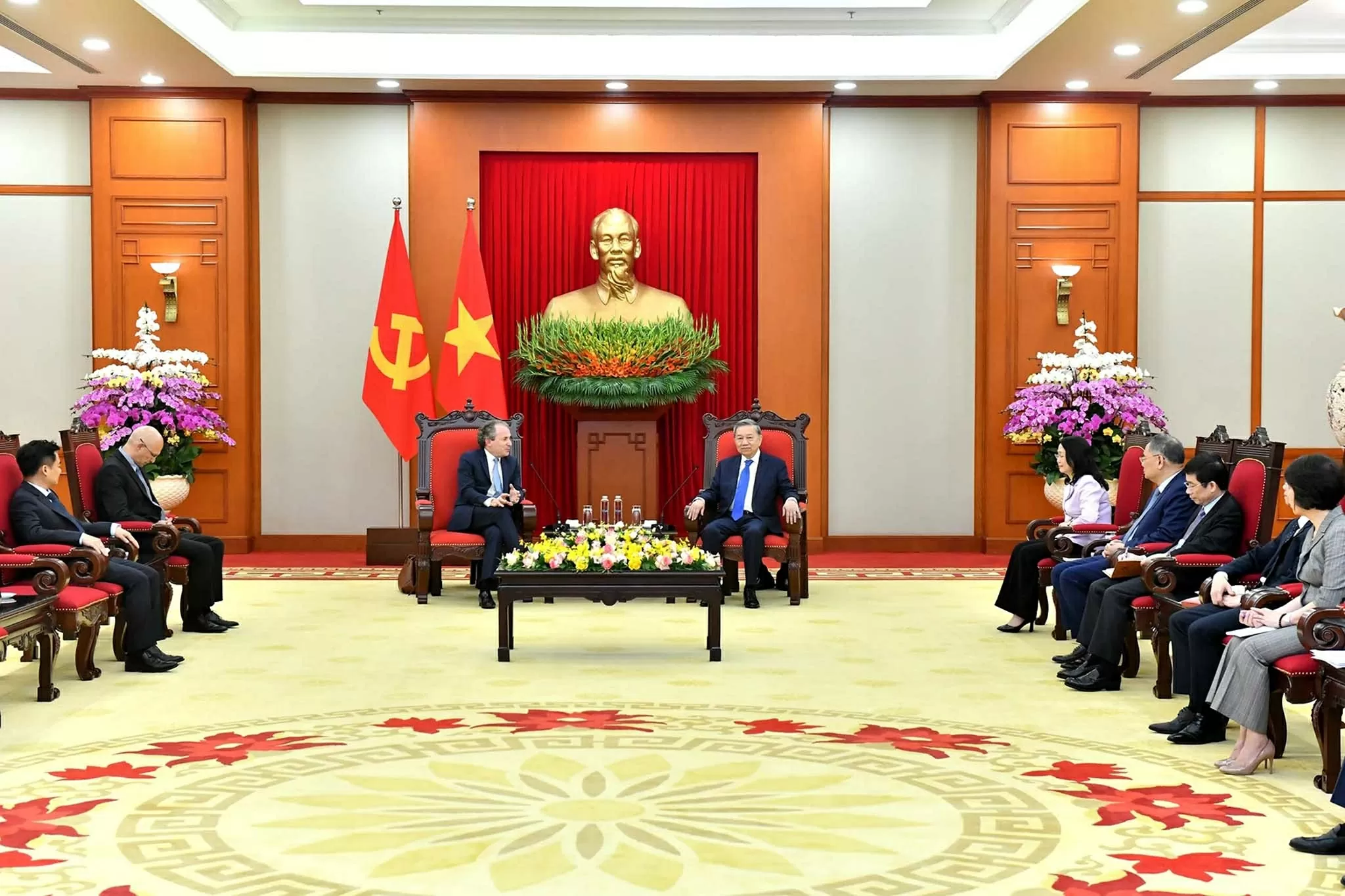 Party General Secretary To Lam receives Rosen Partners CEO to promote investment Party General Secretary To Lam receives Rosen Partners CEO to promote investment