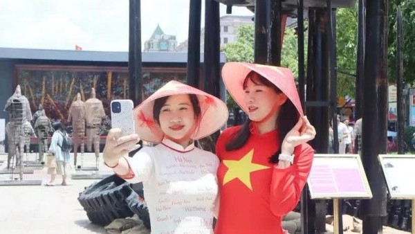 Prime Minister orders intensified efforts to ensure security, order during holiday