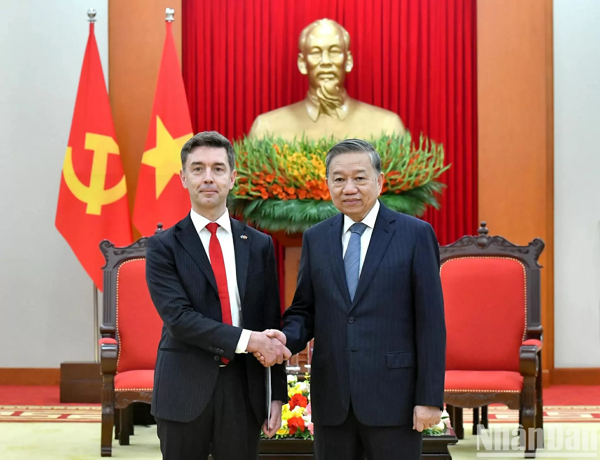 Party General Secretary To Lam receives EU Ambassador to Vietnam Julien Guerrier Party General Secretary To Lam receives EU Ambassador to Vietnam Julien Guerrier