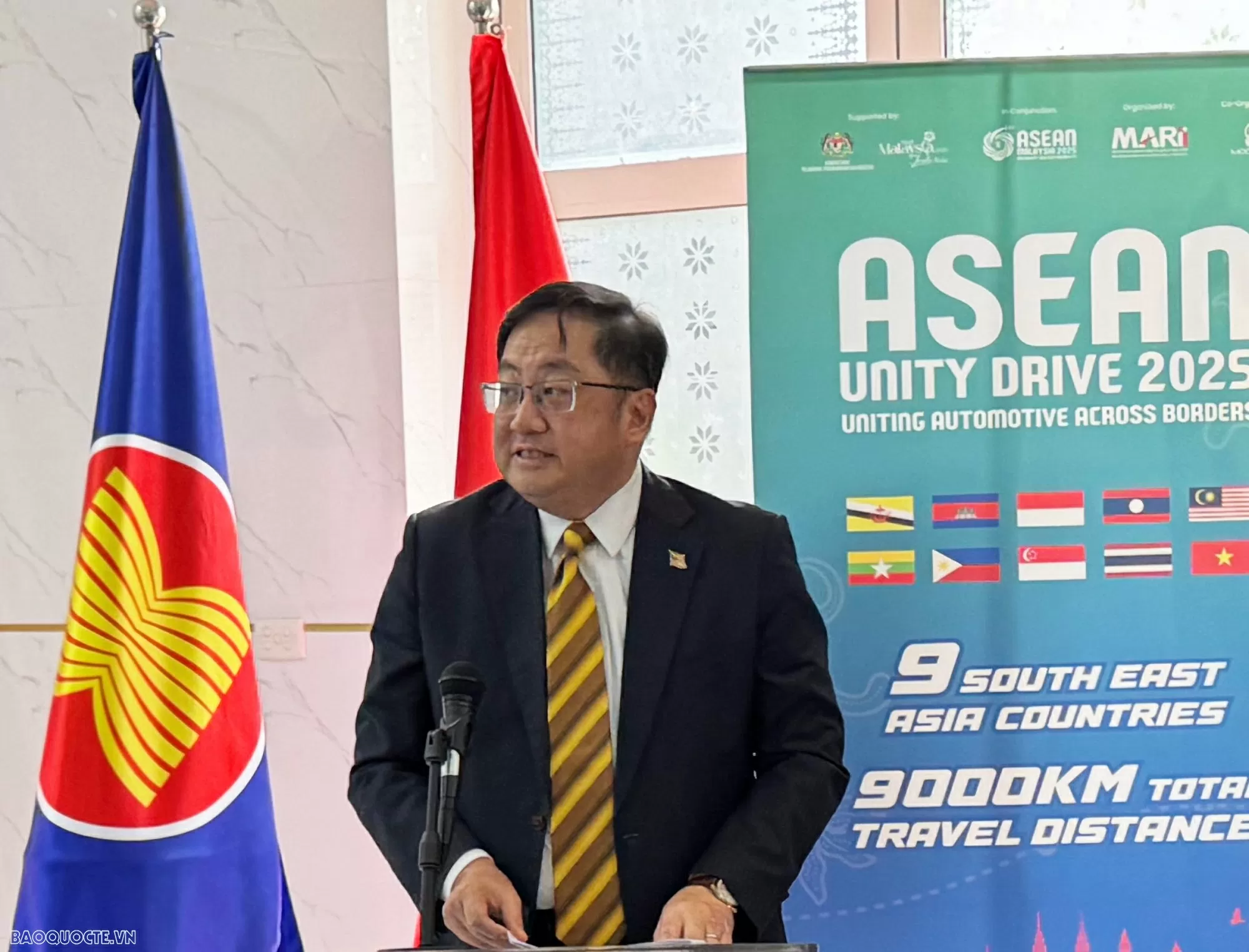Đại sứ Malaysia Dato’ Tan Yang Thai chia sẻ về tầm nhìn của Malaysia với vai trò Chủ tịch ASEAN 2025 (Ảnh: Như Quỳnh) Đại sứ Malaysia Dato’ Tan Yang Thai chia sẻ về tầm nhìn của Malaysia với vai trò Chủ tịch ASEAN 2025 (Ảnh: Như Quỳnh)