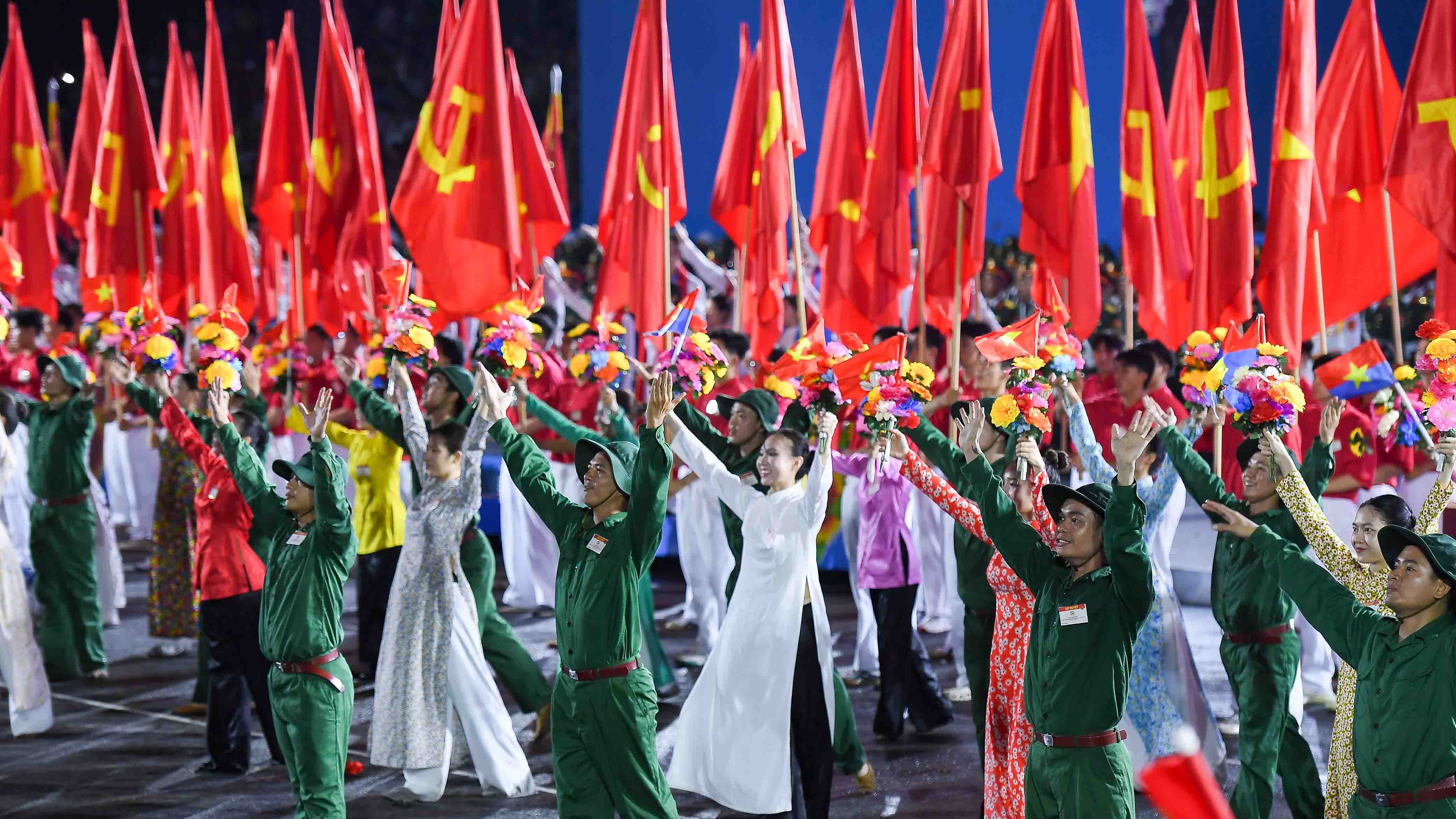 Vietnam’s struggle for independence captures global admiration