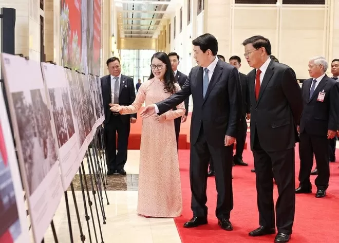 President Luong Cuong attends Vietnam - Laos friendship exchange programme
