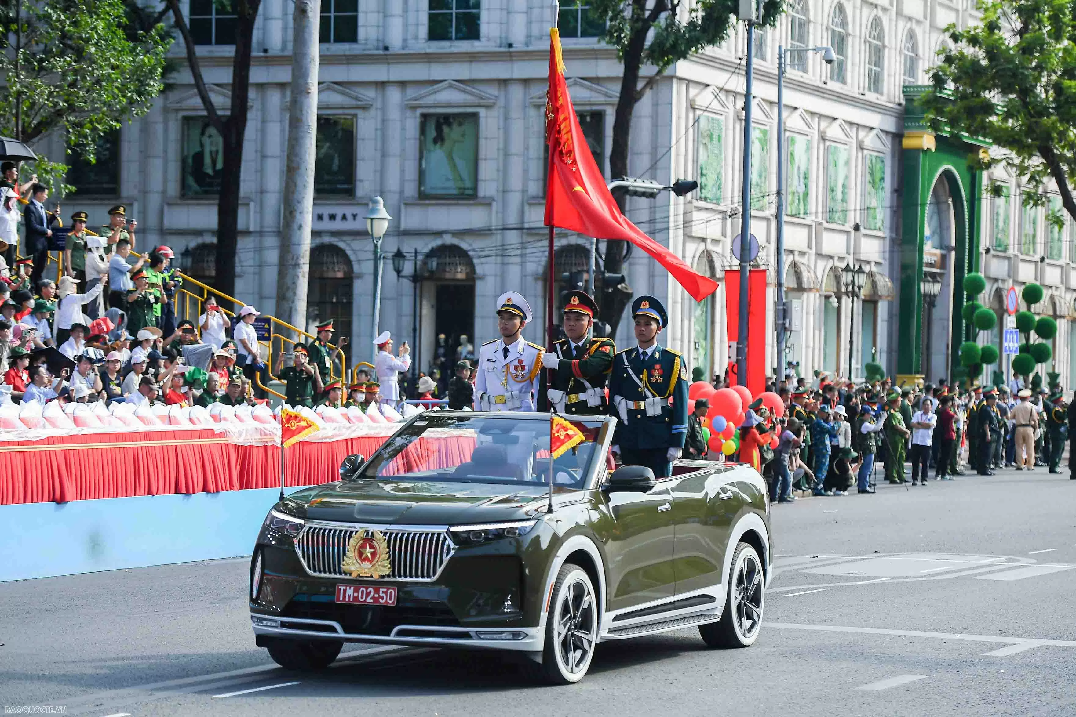 Full-dress rehearsal for grand parade marking 50th reunification anniversary held in Ho Chi Minh City