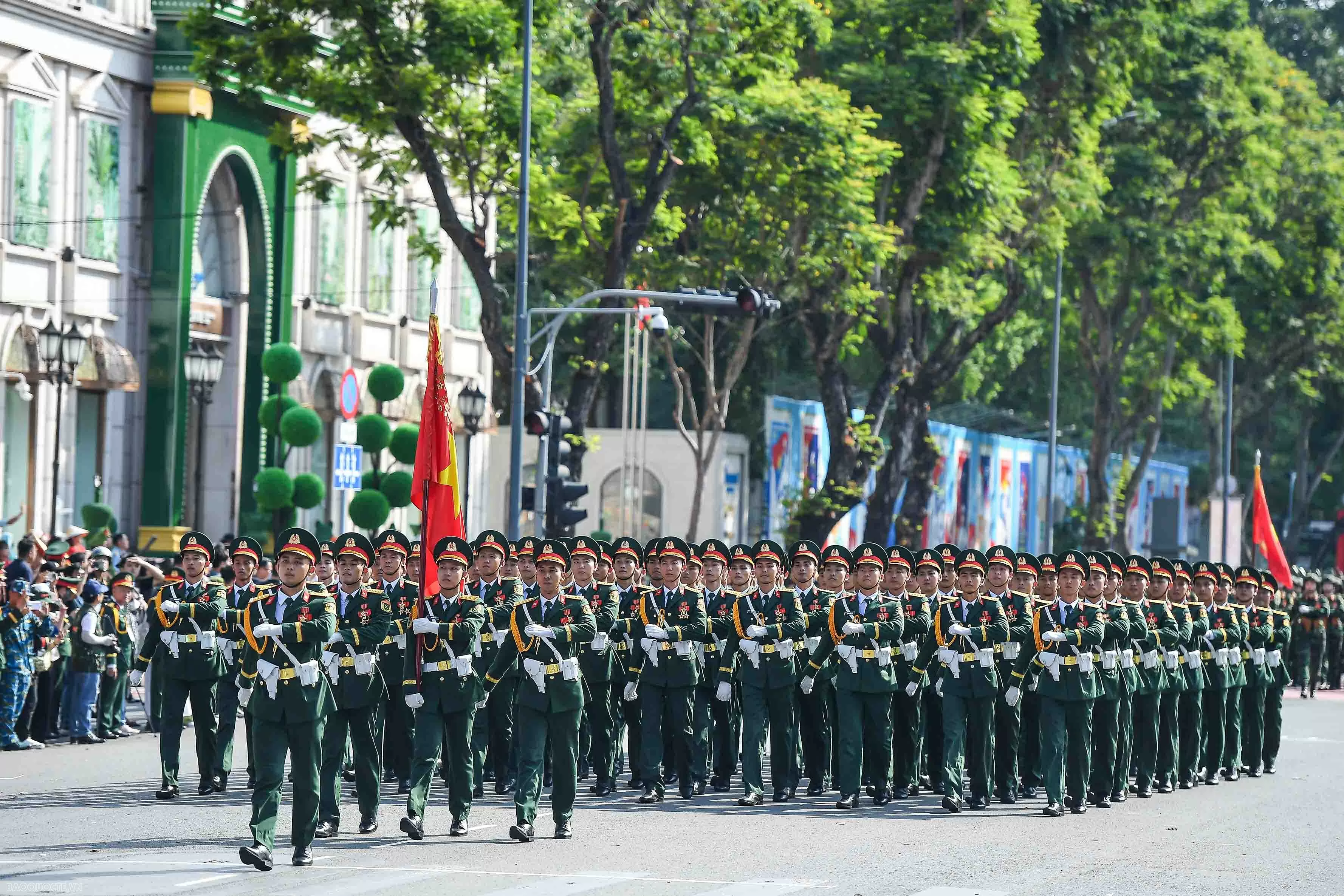 Full-dress rehearsal for grand parade marking 50th reunification anniversary held in Ho Chi Minh City