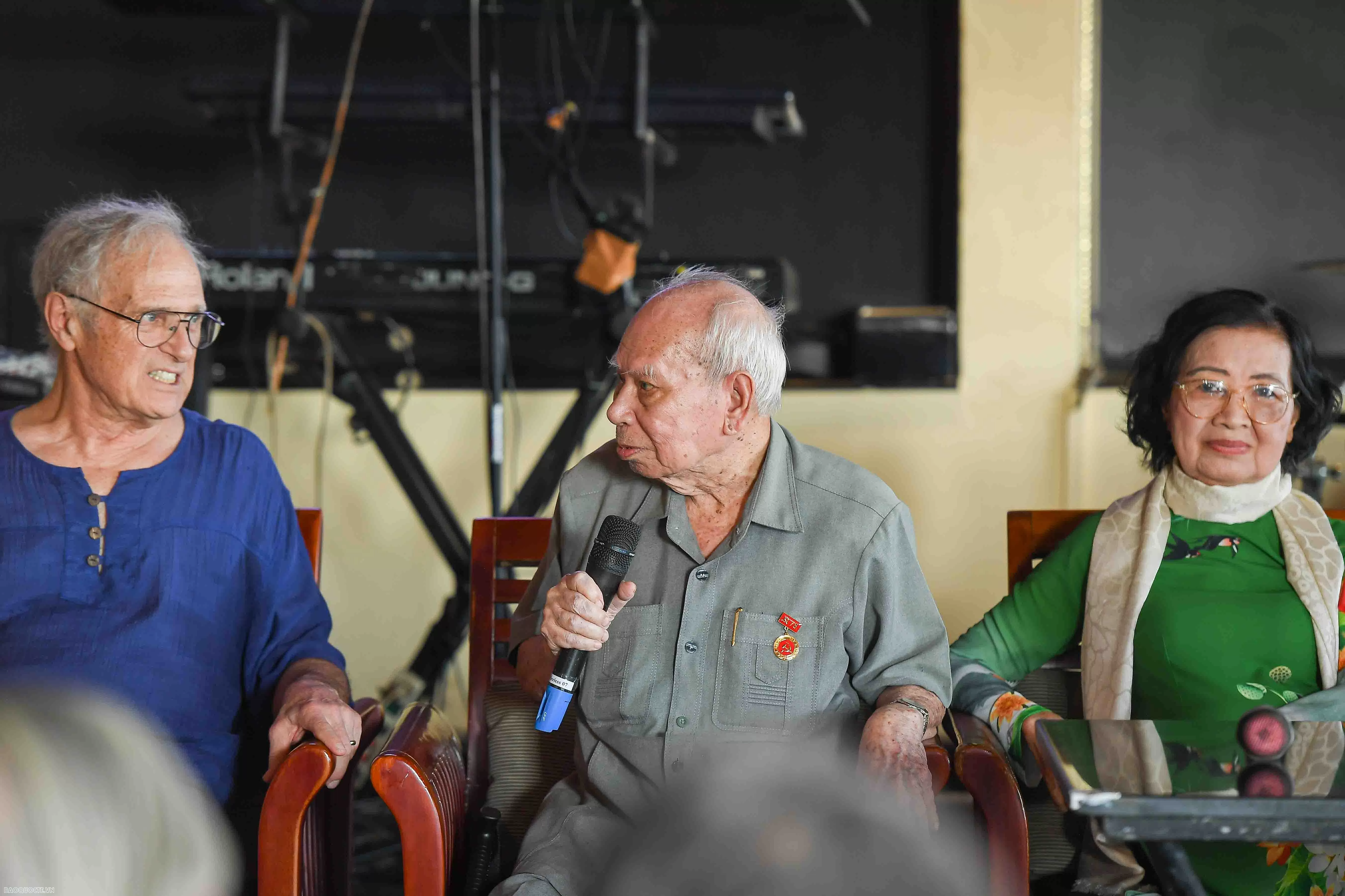 50th Anniversary of National Reunification: Reunion of American and Vietnamese war correspondents