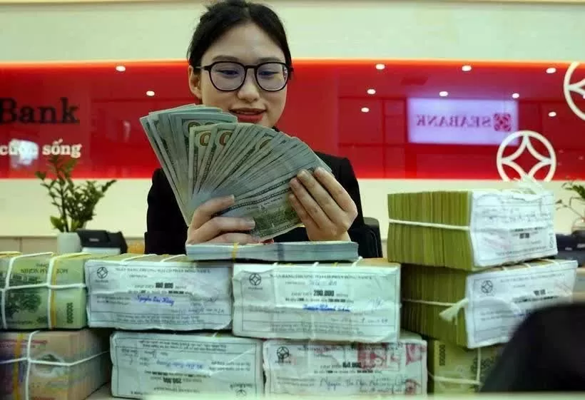 Reference exchange rate up 12 VND on April 28 Reference exchange rate up 12 VND on April 28