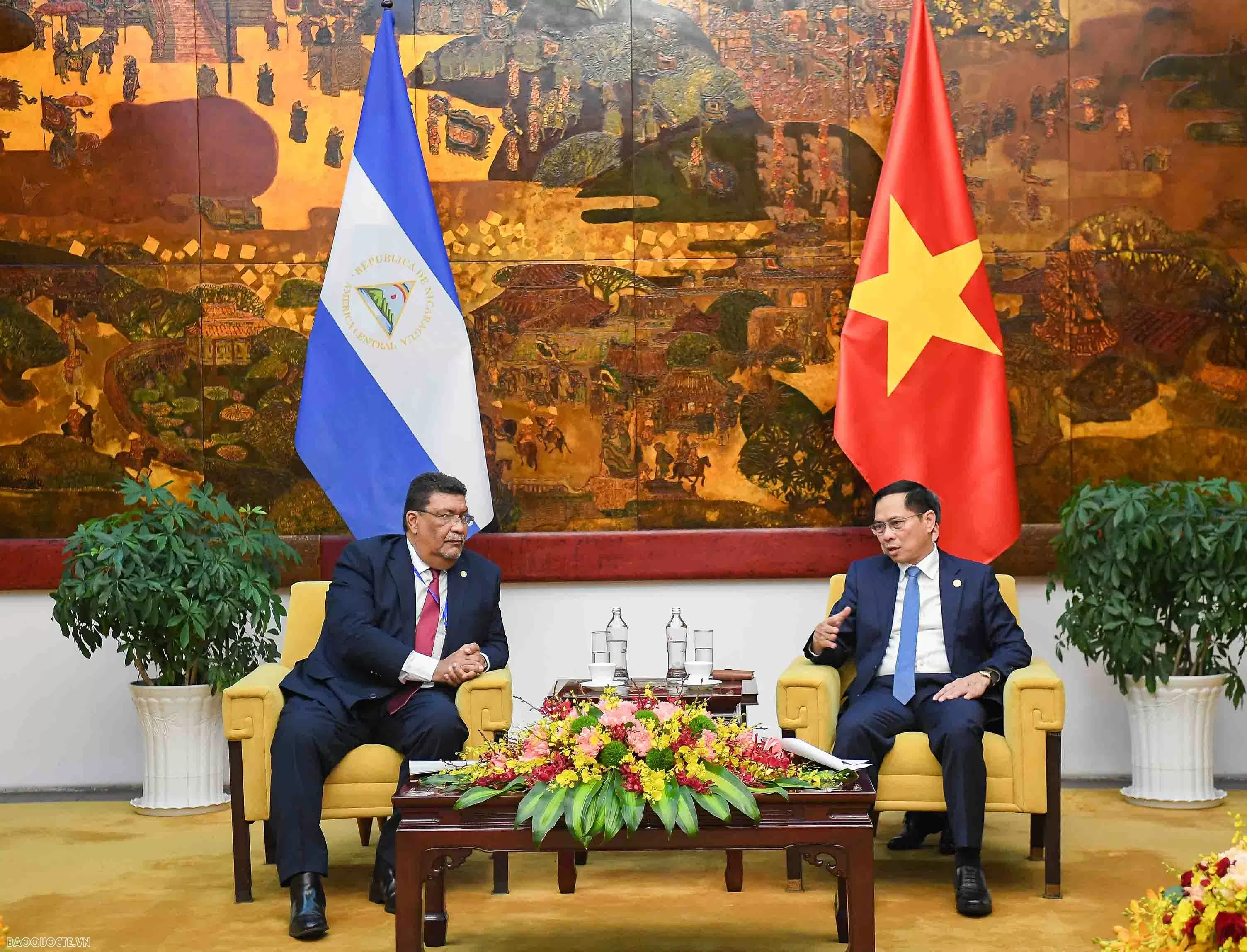 Phó Thủ tướng Chính phủ, Bộ trưởng Ngoại giao Bùi Thanh Sơn tiếp Bộ trưởng Ngoại giao Nicaragua, ngày 30/4/2025. (Ảnh: Nguyễn Hồng) Phó Thủ tướng Chính phủ, Bộ trưởng Ngoại giao Bùi Thanh Sơn tiếp Bộ trưởng Ngoại giao Nicaragua, ngày 30/4/2025. (Ảnh: Nguyễn Hồng)