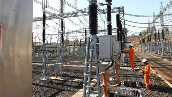 Vietnam targets annual investment of 18 billion USD for its power development plan through 2035