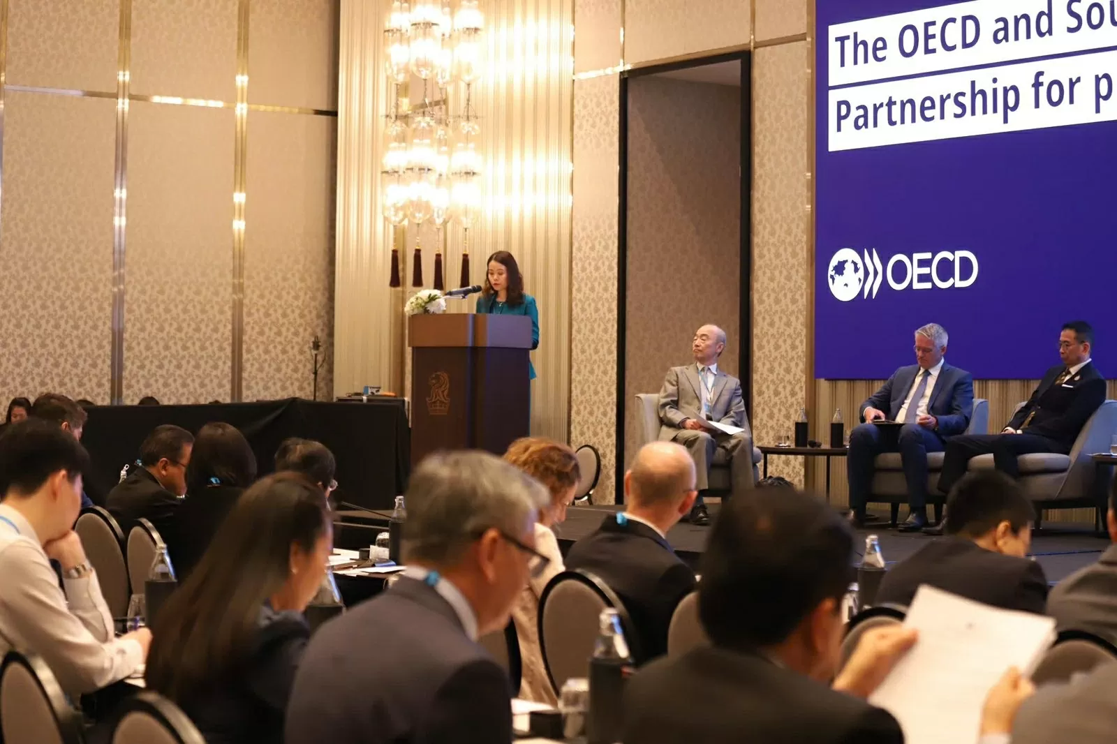 Thứ trưởng Nguyễn Minh Hằng phát biểu mở đầu tại Diễn đàn Thứ trưởng Nguyễn Minh Hằng phát biểu mở đầu tại Diễn đàn