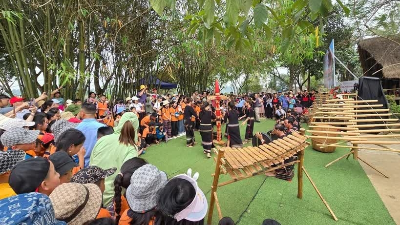 Cultural activities spotlight President Ho Chi Minh’s close ties with ethnic minority communities