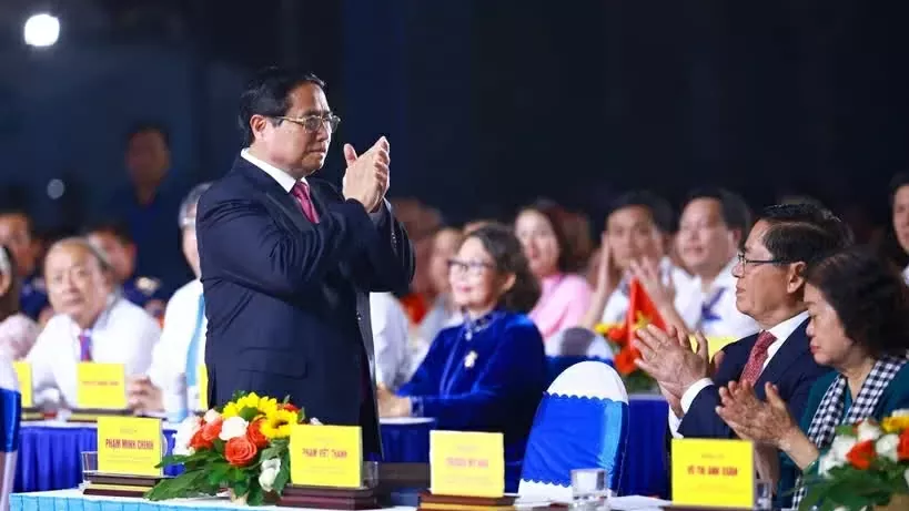 Prime Minister joins commemoration marking 50th anniversary of Con Dao’s liberation
