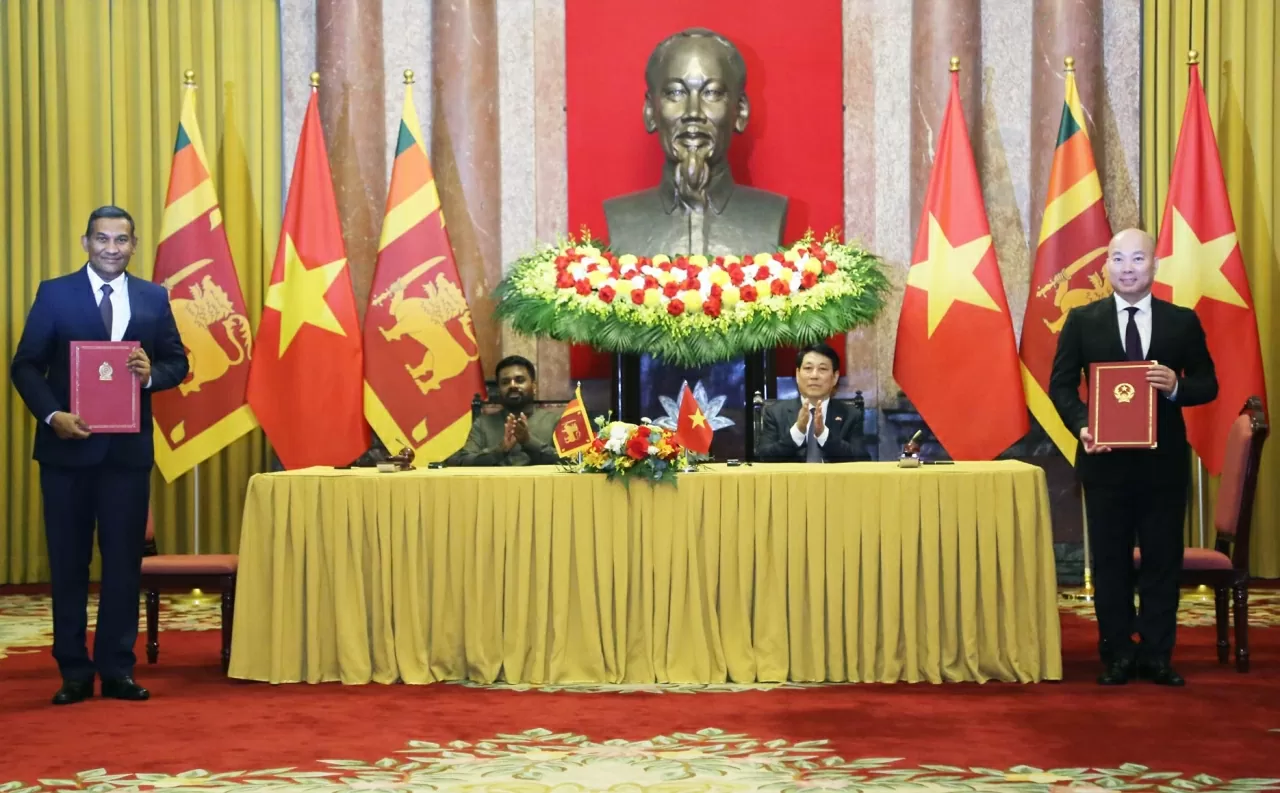 President Luong Cuong and Sri Lankan President Anura Kumara Dissanayaka hold talks in Hanoi President Luong Cuong and Sri Lankan President Anura Kumara Dissanayaka hold talks in Hanoi