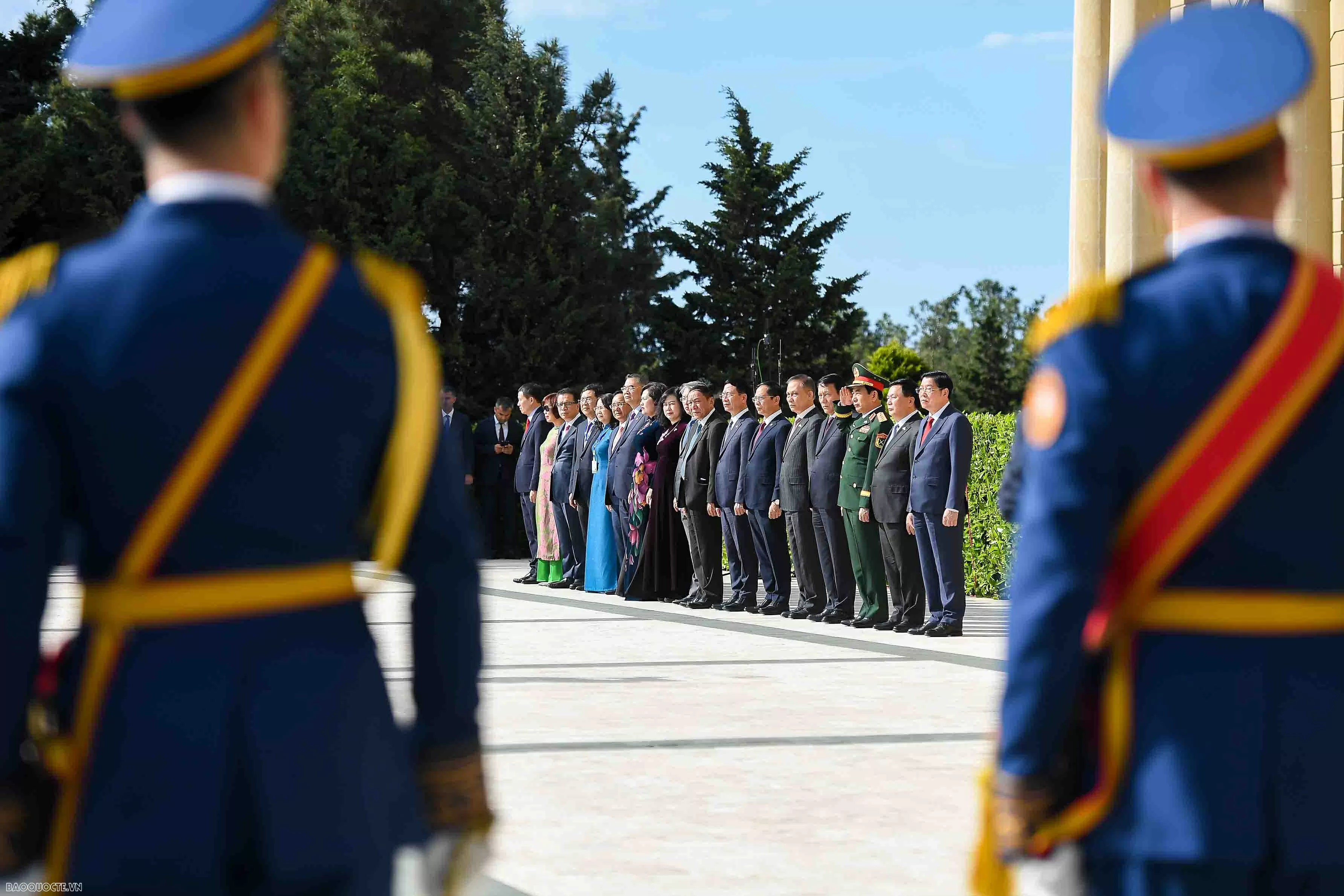 Lễ đón chính thức Tổng Bí thư Tô Lâm và Phu nhân thăm cấp Nhà nước Azerbaijan Lễ đón chính thức Tổng Bí thư Tô Lâm và Phu nhân thăm cấp Nhà nước Azerbaijan