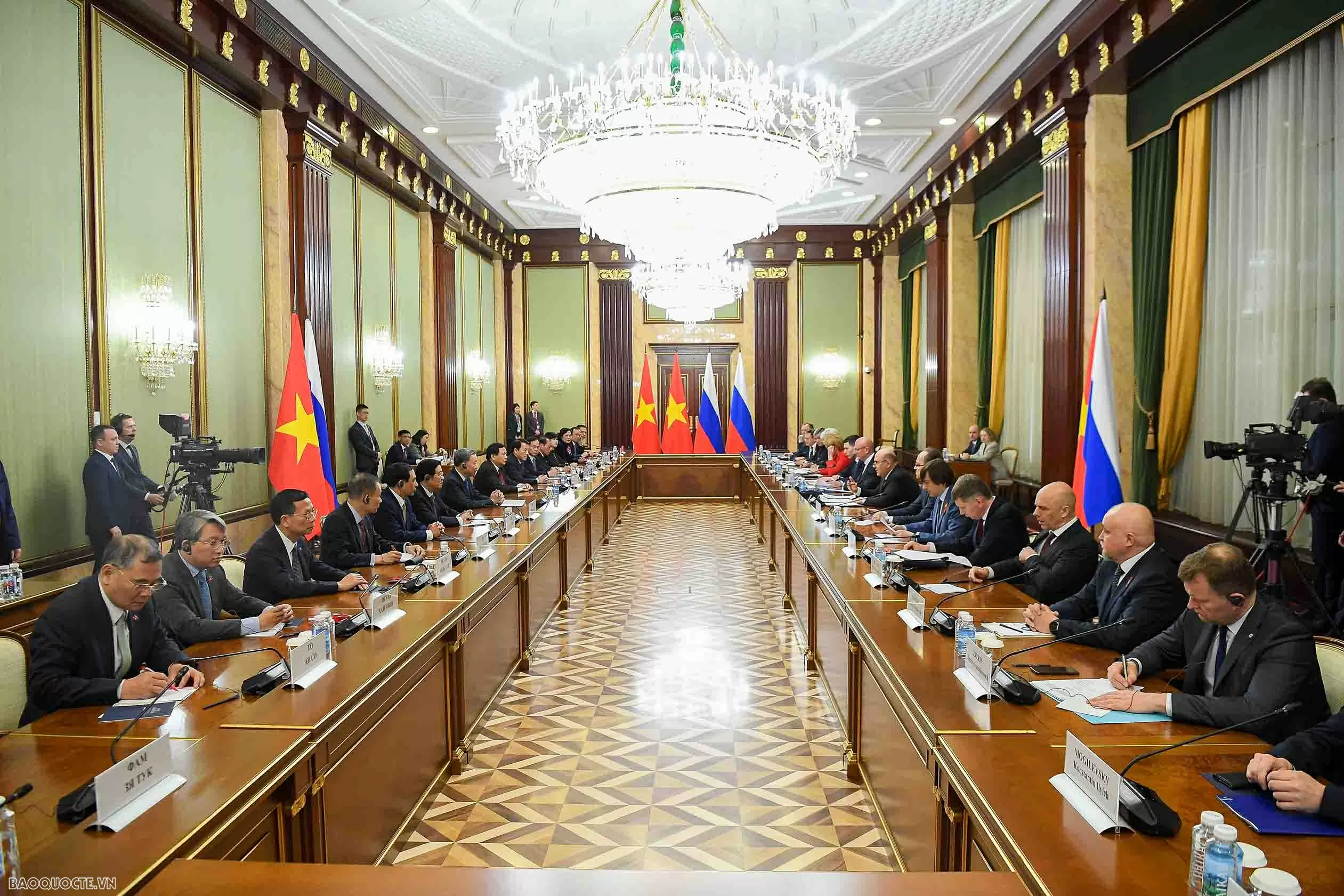 Party General Secretary To Lam meets with Russian Prime Minister Mikhail Mishustin in Moscow Party General Secretary To Lam meets with Russian Prime Minister Mikhail Mishustin in Moscow