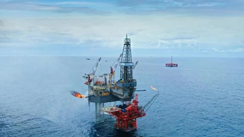 Dai Hung - Phase 3 project produces first commercial oil flow: Petrovietnam
