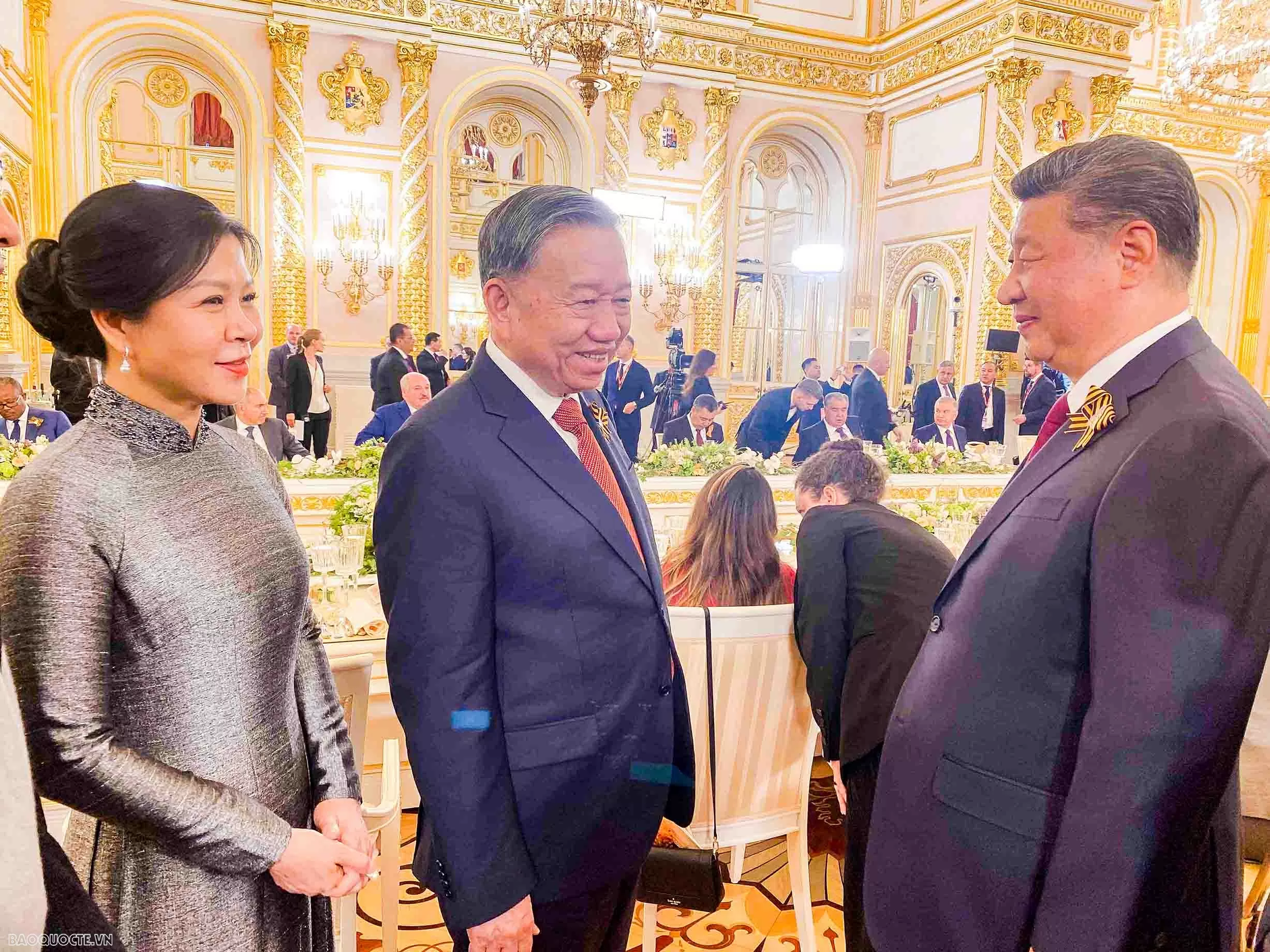 Party chief meets foreign leaders in Moscow