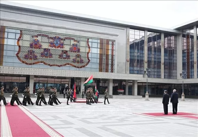 Welcome ceremony held for Party General Secretary To Lam in Minsk