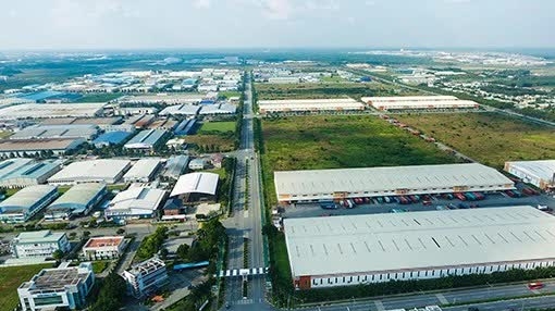 Deputy PM Nguyen Chi Dung signed decision to establish Binh Duong Centralised IT Zone