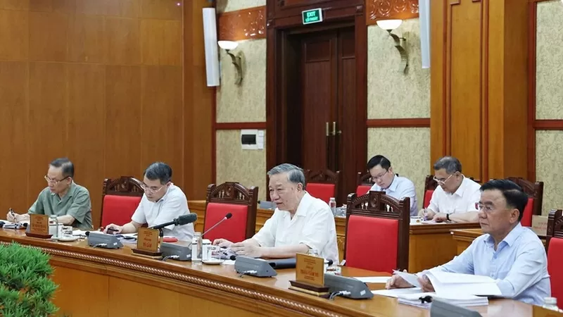 General Secretary To Lam calls for continued dissemination of Constitution amendments General Secretary To Lam calls for continued dissemination of Constitution amendments