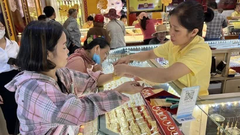 Prime Minister signed dispatch requesting ministries, agencies to effectively manage gold market