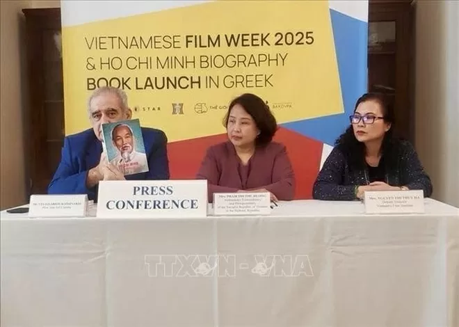 Biography of President Ho Chi Minh introduced in Greek language