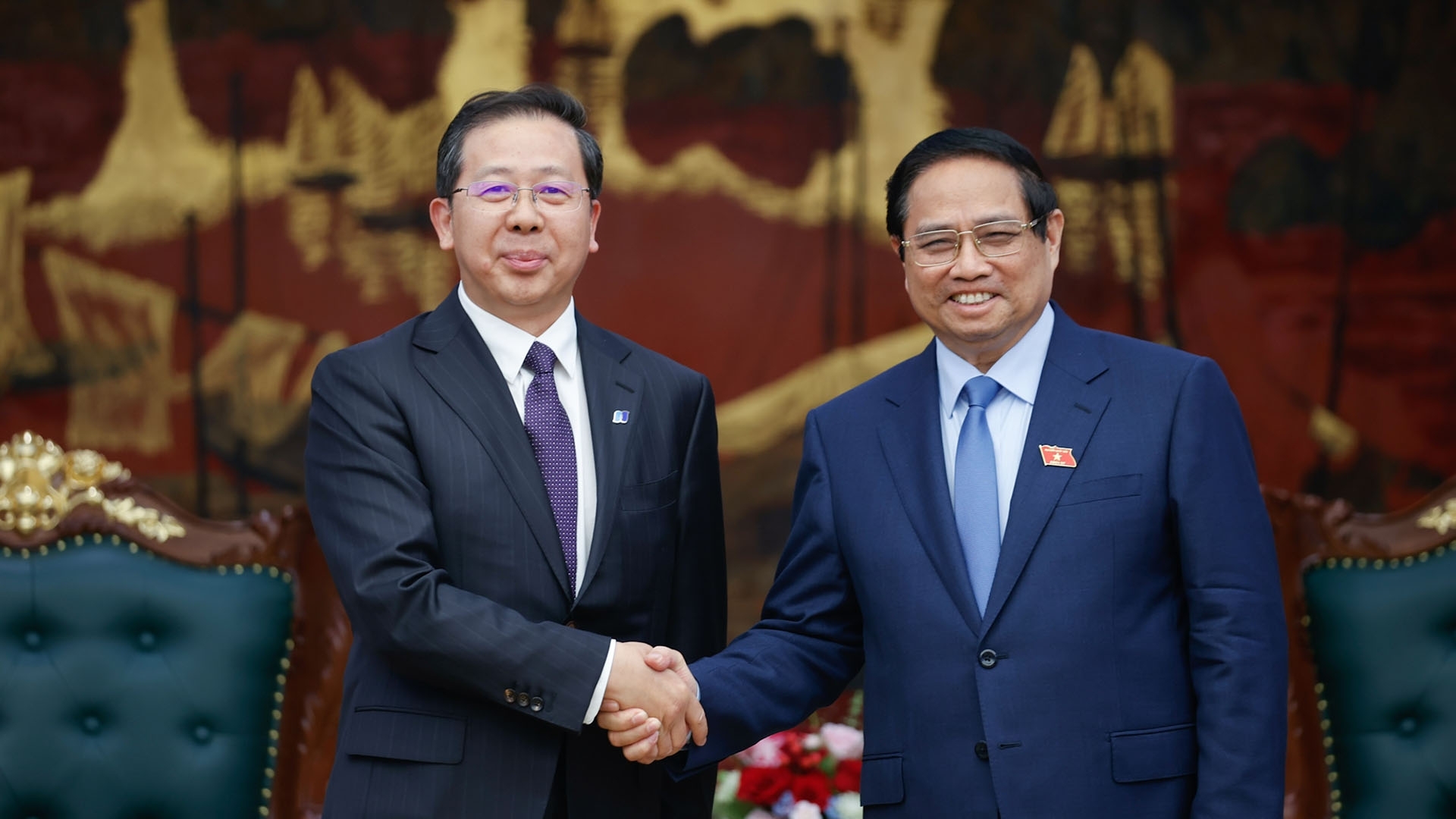 Prime Minister urges China Huadian Corporation to enhance its involvement in Vietnam’s energy sector