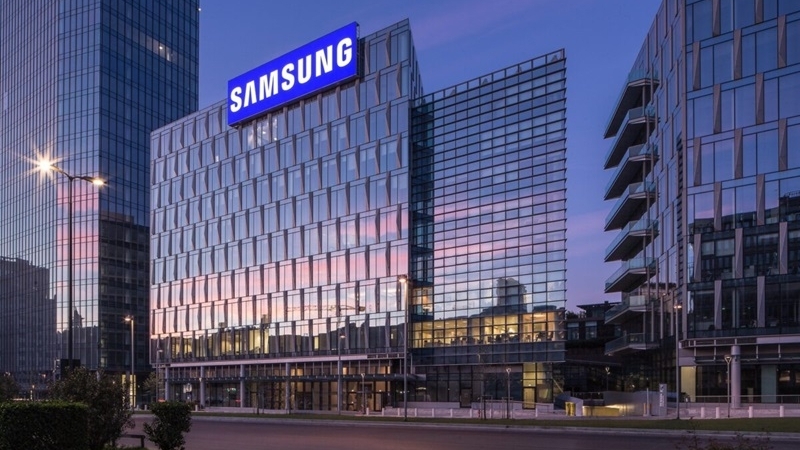 Samsung Electronics to implement AI coding assistant to enhance developer productivity