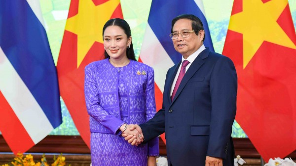 Vietnam, Thailand Prime Ministers hold joint press conference, upgrade relations to Comprehensive Strategic Partnership