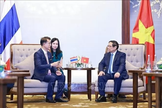 Prime Minister Pham Minh Chinh hosts leaders of seven Thai leading corporations
