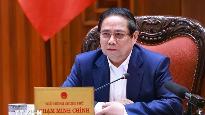 Prime Minister urges building strong decrees on decentralisation