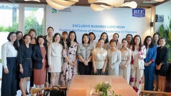 Standard Chartered in collaboration REE to boost gender-inclusive leadership
