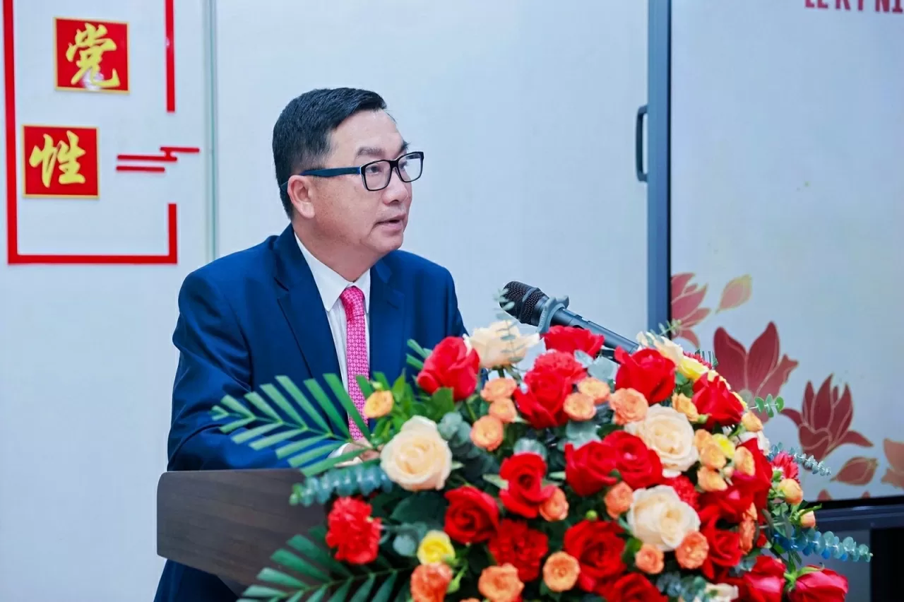 Ceremony to mark 135th birthday of President Ho Chi Minh in China's Guangzhou Ceremony to mark 135th birthday of President Ho Chi Minh in China's Guangzhou