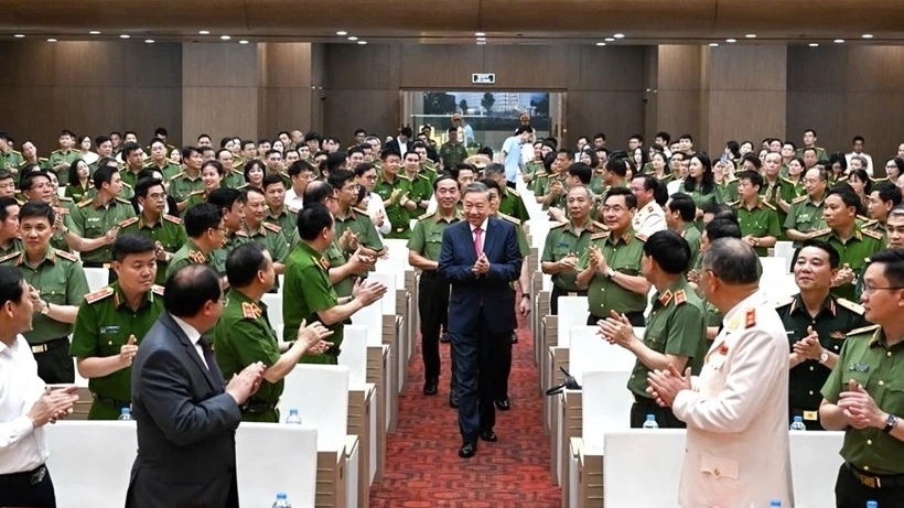 General Secretary To Lam lauded Public security force for embracing President Ho Chi Minh’s ideals