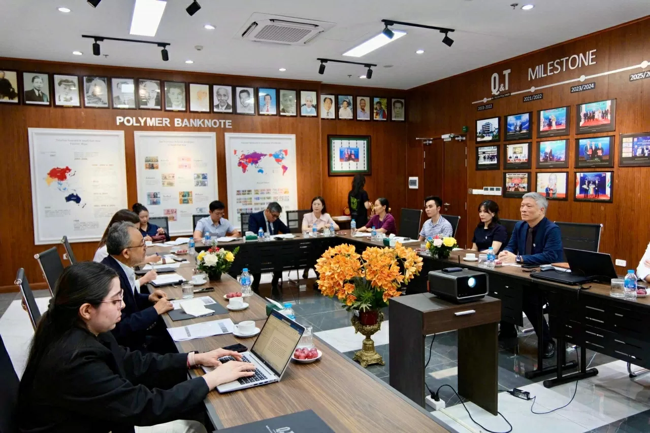 Toàn cảnh buổi gặp giữa đại diện công ty Q&T và Đại sứ quán El Salvador tại Việt Nam. (Ảnh: Xuân Sơn) Toàn cảnh buổi gặp giữa đại diện công ty Q&T và Đại sứ quán El Salvador tại Việt Nam. (Ảnh: Xuân Sơn)