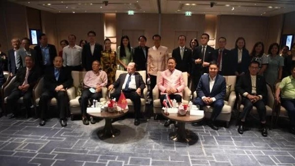 Vietnam, Thailand manage to enhance people-to-people exchanges