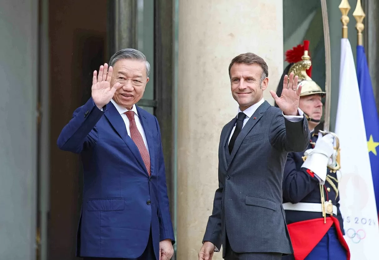 Ambassador Dinh Toan Thang: Prioritizing and strongly committing to the Vietnam-France Comprehensive Strategic Partnership Ambassador Dinh Toan Thang: Prioritizing and strongly committing to the Vietnam-France Comprehensive Strategic Partnership