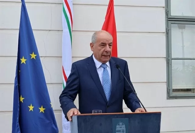 Hungarian President to visit Vietnam next week Hungarian President to visit Vietnam next week
